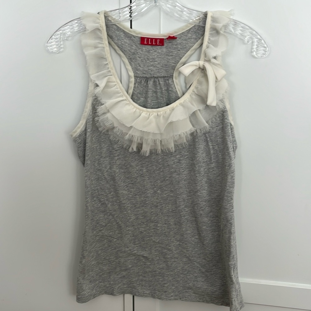Elle tank top size small